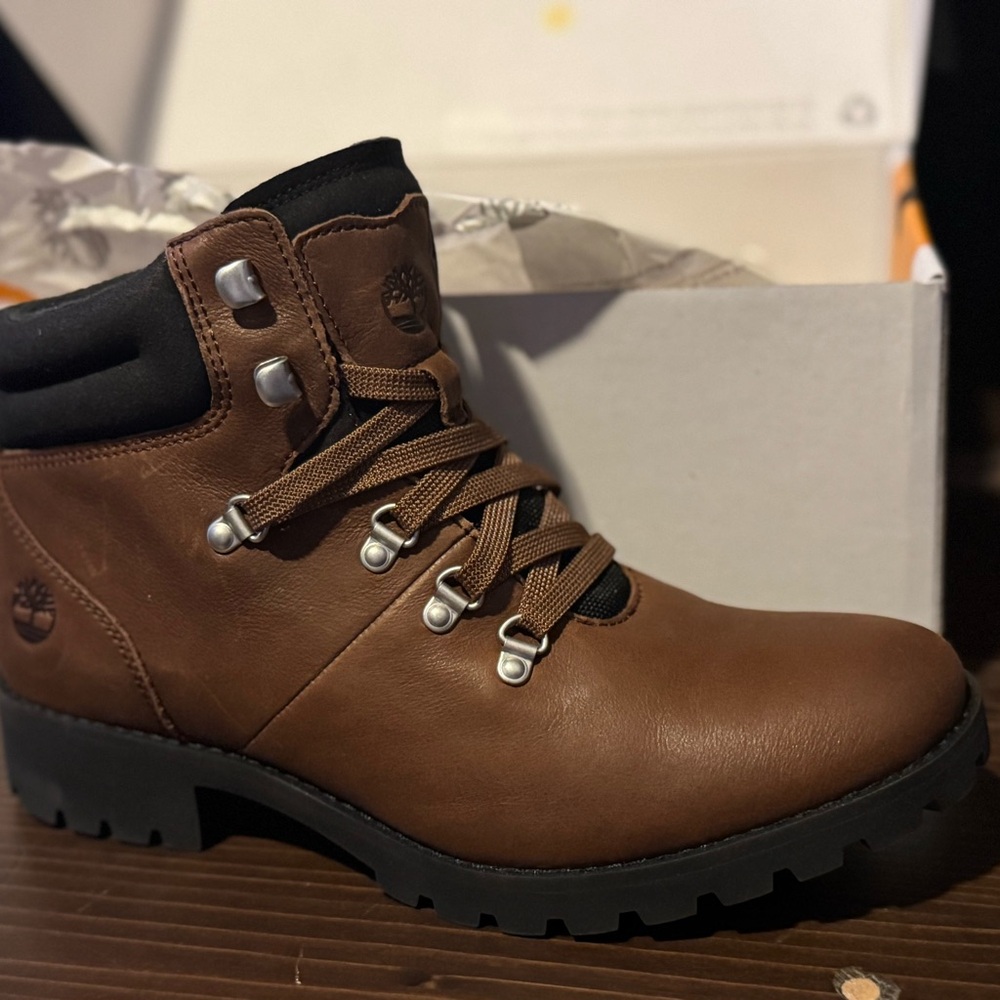 Timberland Ellendale Mid Lace Boot - Medium Brown